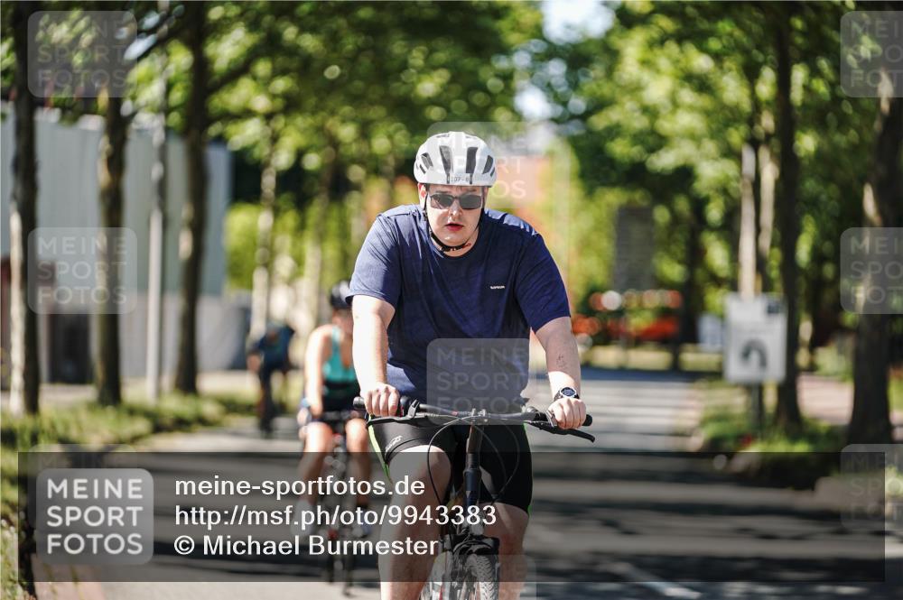 09.08.2026 - GEWOBA Citytriathlon Bremen Michael Burmester http://msf.ph/oto/9943383 09.08.2026 14:44:21 Radfahren 107, 191, 245, 303, 318, 478, 502 meine-sportfotos.de