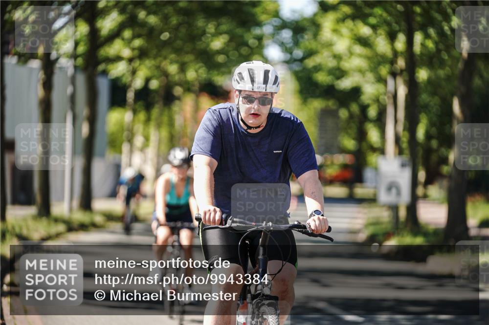 09.08.2026 - GEWOBA Citytriathlon Bremen Michael Burmester http://msf.ph/oto/9943384 09.08.2026 14:44:22 Radfahren 107, 191, 245, 303, 318, 478, 495, 502 meine-sportfotos.de