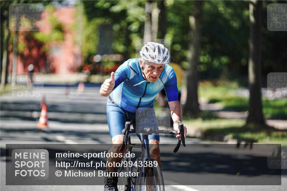 09.08.2026 - GEWOBA Citytriathlon Bremen Michael Burmester http://msf.ph/oto/9943389 09.08.2026 14:44:26 Radfahren 191, 245, 303, 318, 478, 495, 502 meine-sportfotos.de
