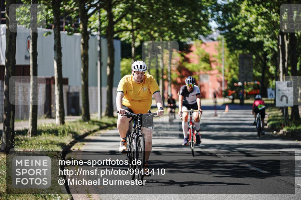09.08.2026 - GEWOBA Citytriathlon Bremen Michael Burmester http://msf.ph/oto/9943410 09.08.2026 14:45:26 Radfahren 166, 219, 296, 380, 474, 476, 499, 514 meine-sportfotos.de