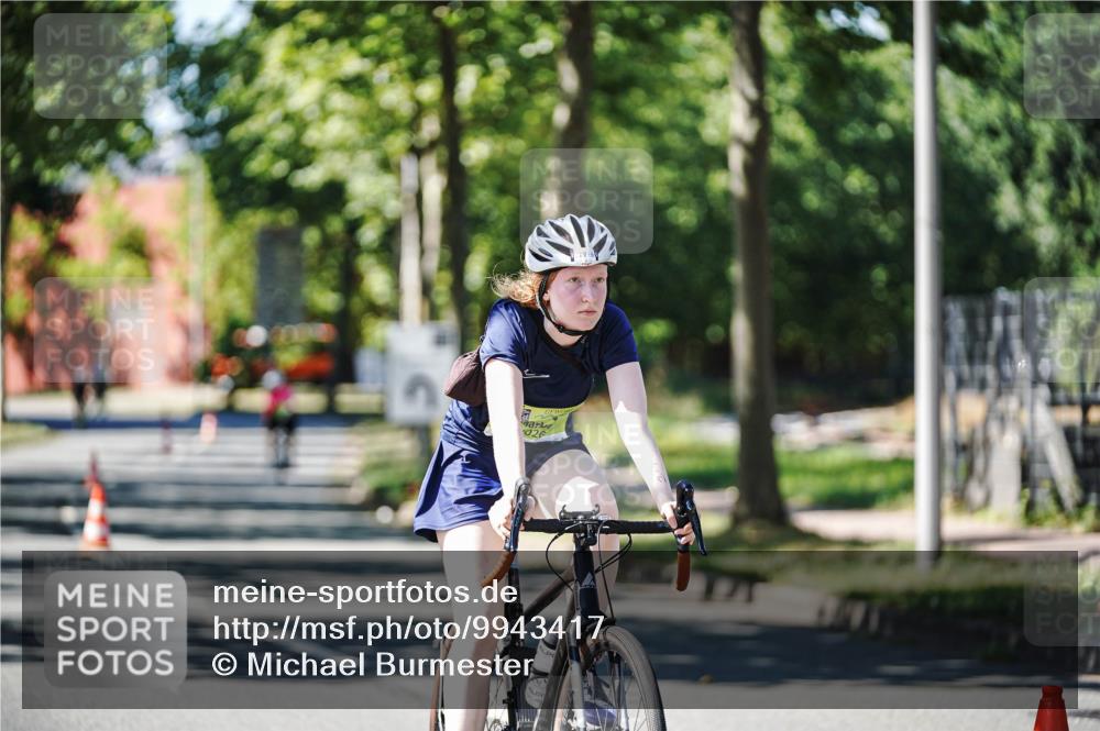 09.08.2026 - GEWOBA Citytriathlon Bremen Michael Burmester http://msf.ph/oto/9943417 09.08.2026 14:45:29 Radfahren 166, 219, 296, 380, 474, 476, 499 meine-sportfotos.de