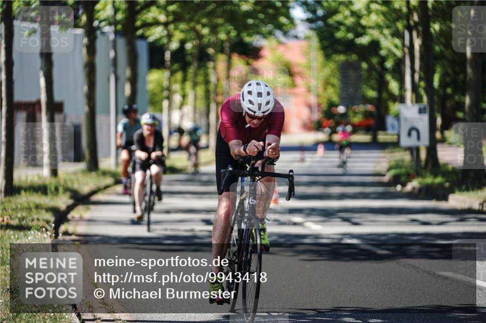09.08.2026 - GEWOBA Citytriathlon Bremen Michael Burmester http://msf.ph/oto/9943418 09.08.2026 14:45:30 Radfahren 166, 219, 296, 380, 474, 476, 499, 505 meine-sportfotos.de
