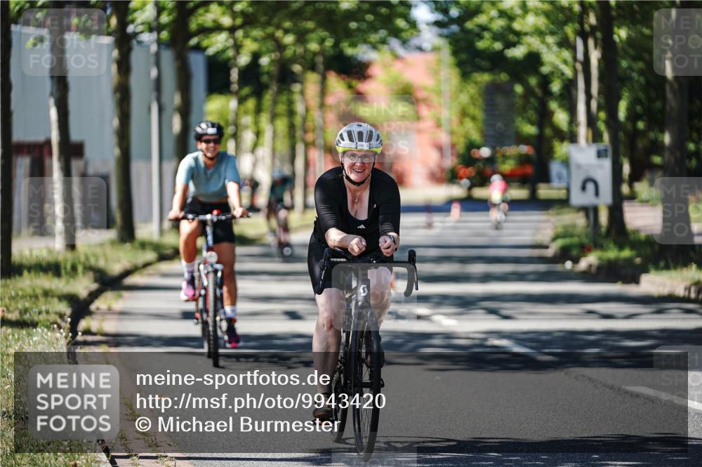 09.08.2026 - GEWOBA Citytriathlon Bremen Michael Burmester http://msf.ph/oto/9943420 09.08.2026 14:45:32 Radfahren 166, 219, 296, 380, 460, 474, 476, 499, 505 meine-sportfotos.de