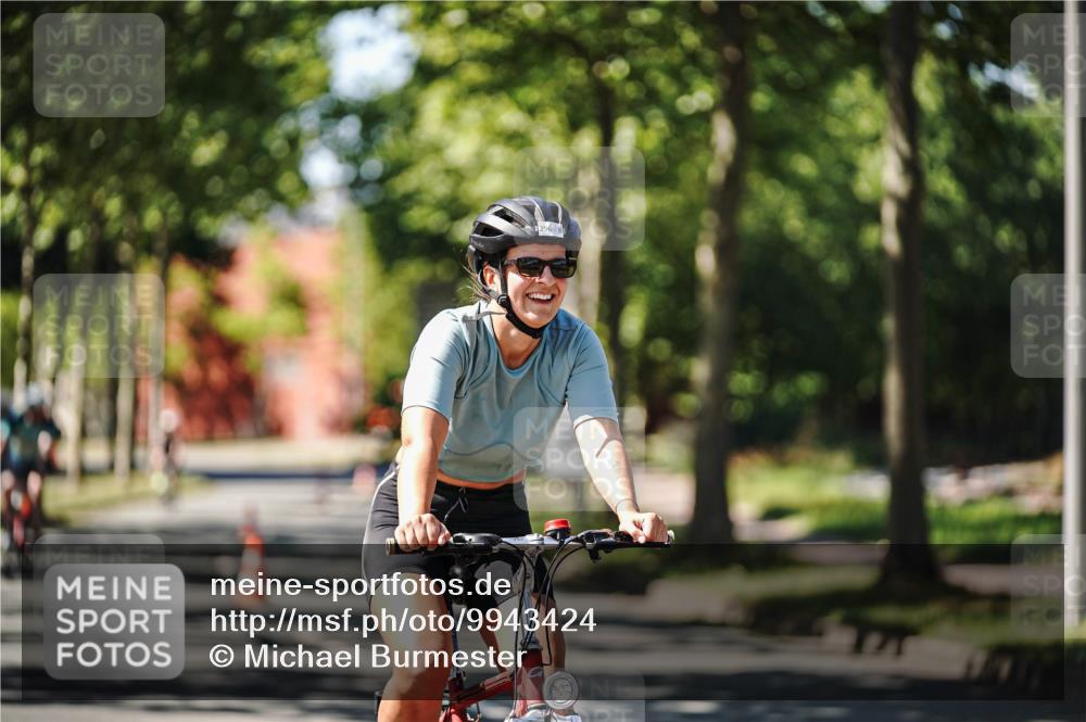 09.08.2026 - GEWOBA Citytriathlon Bremen Michael Burmester http://msf.ph/oto/9943424 09.08.2026 14:45:33 Radfahren 219, 296, 380, 460, 474, 476, 499, 505 meine-sportfotos.de