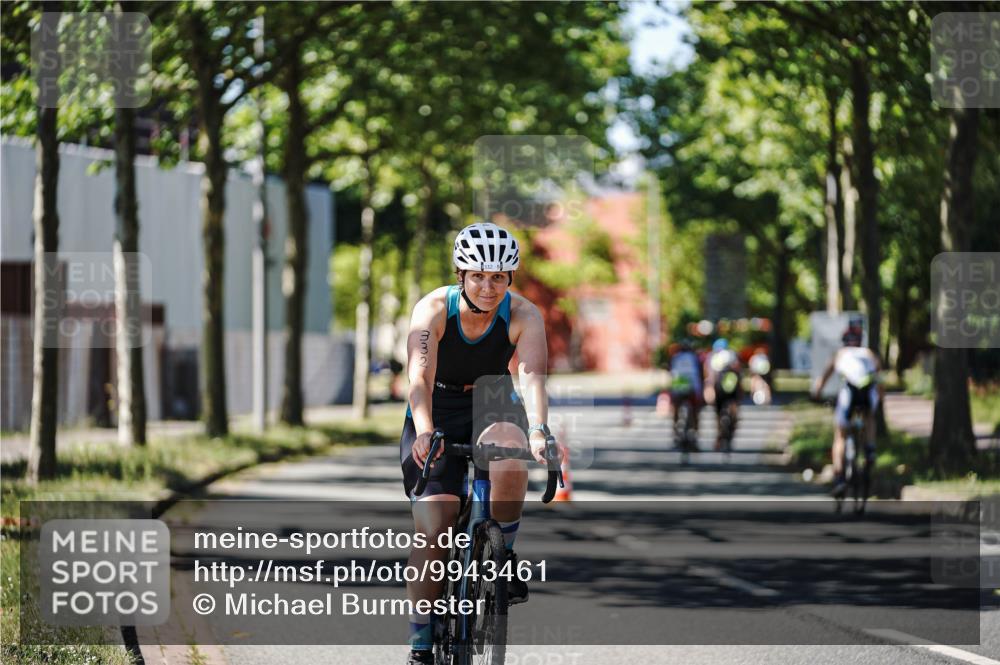 09.08.2026 - GEWOBA Citytriathlon Bremen Michael Burmester http://msf.ph/oto/9943461 09.08.2026 14:46:06 Radfahren 246, 332, 367, 496 meine-sportfotos.de