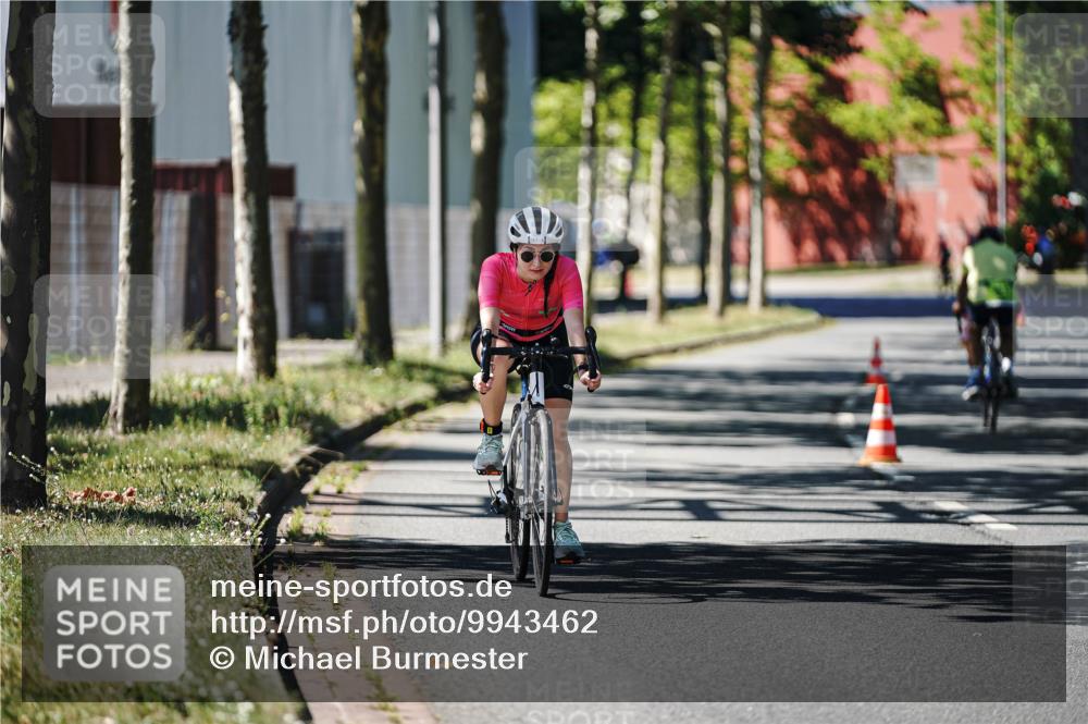 09.08.2026 - GEWOBA Citytriathlon Bremen Michael Burmester http://msf.ph/oto/9943462 09.08.2026 14:46:18 Radfahren 267 meine-sportfotos.de