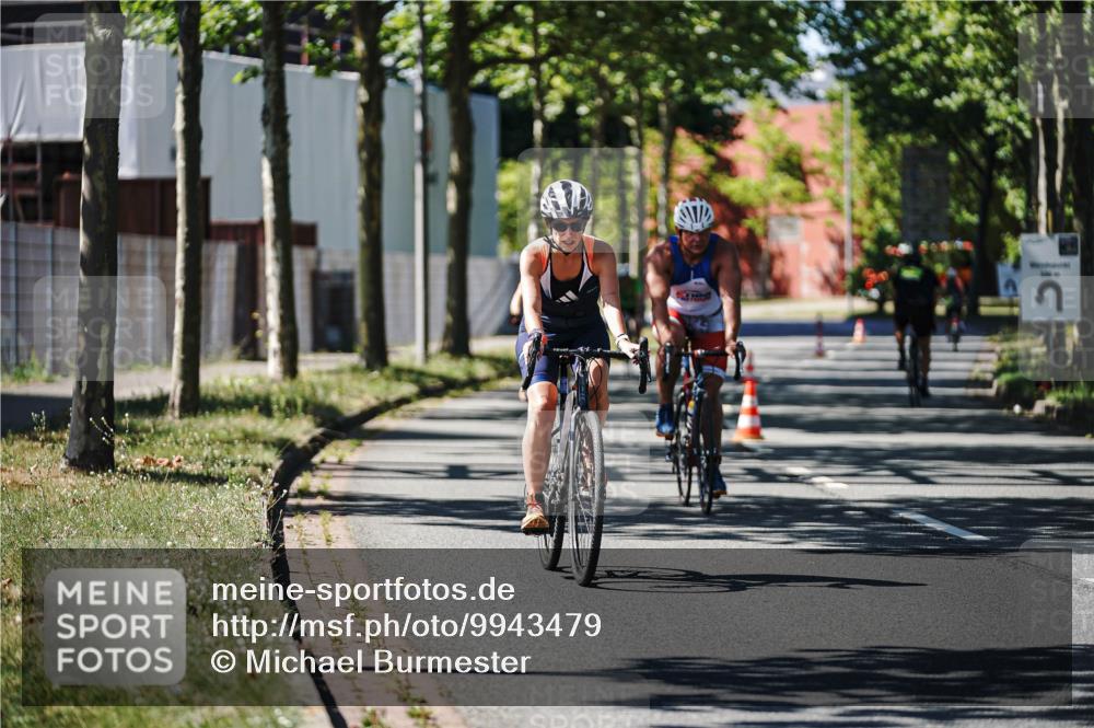 09.08.2026 - GEWOBA Citytriathlon Bremen Michael Burmester http://msf.ph/oto/9943479 09.08.2026 14:46:53 Radfahren 392, 414, 447, 464, 483, 488, 497, 506 meine-sportfotos.de