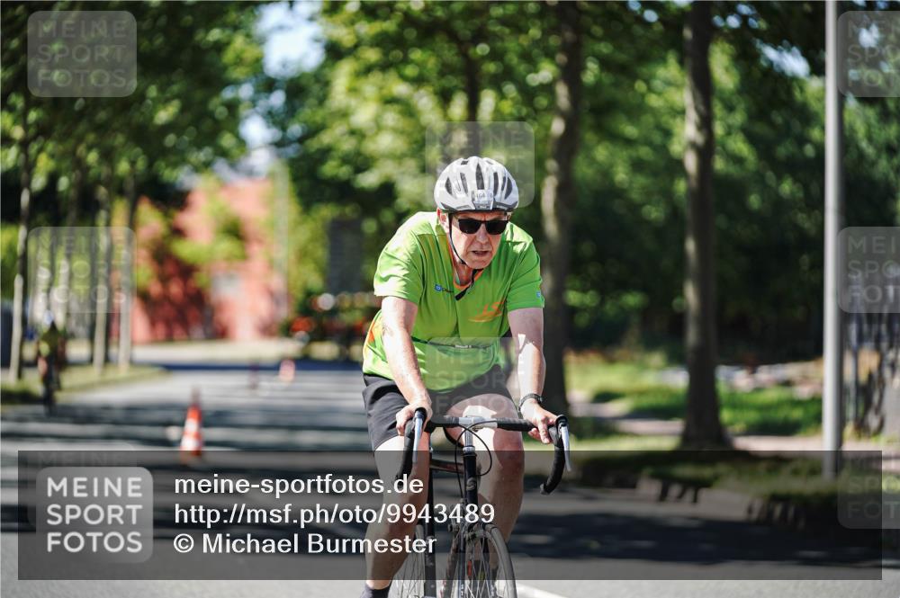 09.08.2026 - GEWOBA Citytriathlon Bremen Michael Burmester http://msf.ph/oto/9943489 09.08.2026 14:47:00 Radfahren 392, 414, 461, 464, 488, 506 meine-sportfotos.de