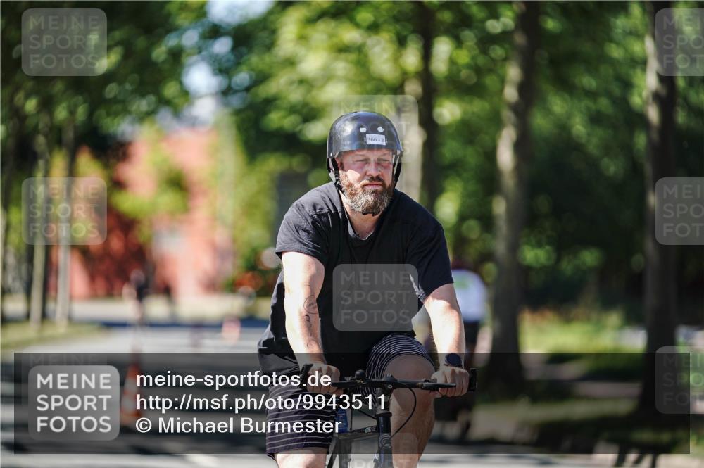 09.08.2026 - GEWOBA Citytriathlon Bremen Michael Burmester http://msf.ph/oto/9943511 09.08.2026 14:48:01 Radfahren 366, 459, 492 meine-sportfotos.de