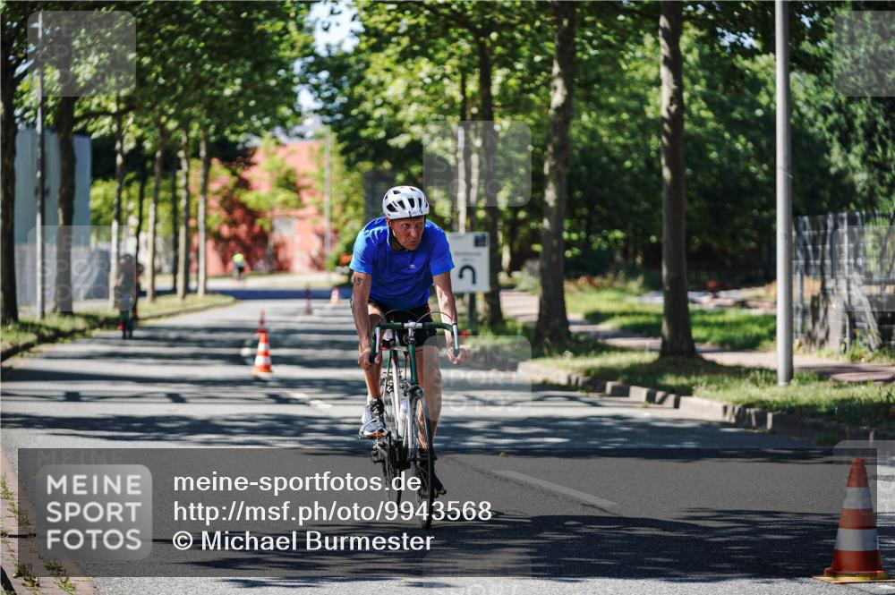 09.08.2026 - GEWOBA Citytriathlon Bremen Michael Burmester http://msf.ph/oto/9943568 09.08.2026 14:52:36 Radfahren 407, 445, 490 meine-sportfotos.de