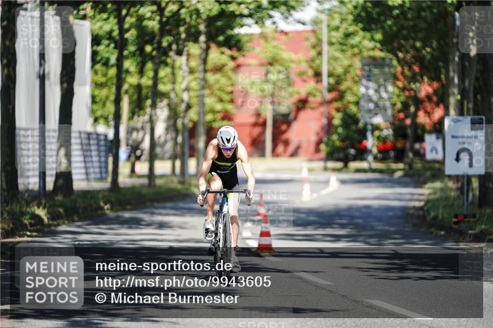 09.08.2026 - GEWOBA Citytriathlon Bremen Michael Burmester http://msf.ph/oto/9943605 09.08.2026 10:17:06 Radfahren 365 meine-sportfotos.de
