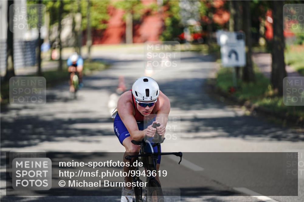 09.08.2026 - GEWOBA Citytriathlon Bremen Michael Burmester http://msf.ph/oto/9943619 09.08.2026 10:18:34 Radfahren 280, 302, 306 meine-sportfotos.de