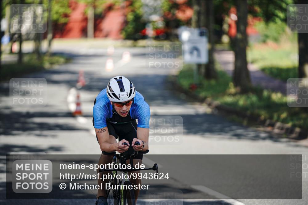 09.08.2026 - GEWOBA Citytriathlon Bremen Michael Burmester http://msf.ph/oto/9943624 09.08.2026 10:18:38 Radfahren 280, 302, 306 meine-sportfotos.de
