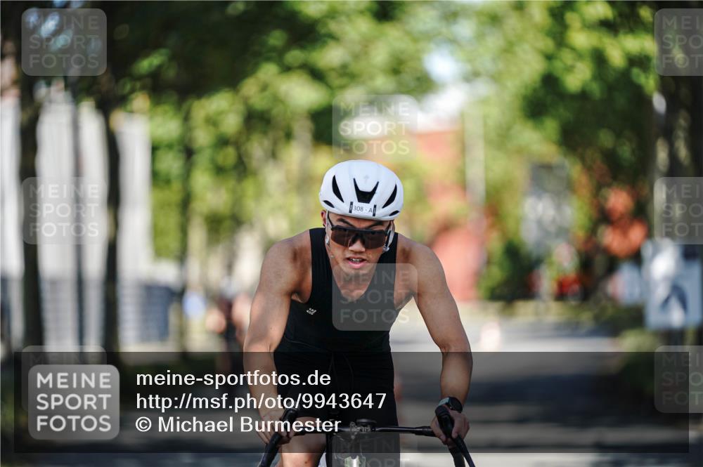 09.08.2026 - GEWOBA Citytriathlon Bremen Michael Burmester http://msf.ph/oto/9943647 09.08.2026 10:23:05 Radfahren 284, 308 meine-sportfotos.de