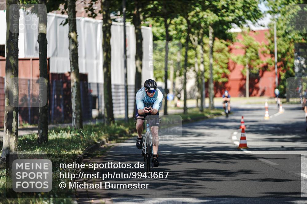 09.08.2026 - GEWOBA Citytriathlon Bremen Michael Burmester http://msf.ph/oto/9943667 09.08.2026 10:24:49 Radfahren 291, 314, 358 meine-sportfotos.de