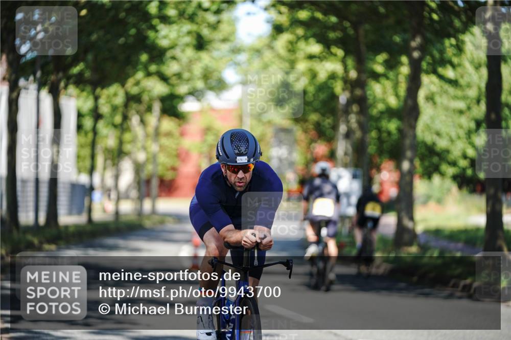 09.08.2026 - GEWOBA Citytriathlon Bremen Michael Burmester http://msf.ph/oto/9943700 09.08.2026 10:25:36 Radfahren 301, 336, 345, 376 meine-sportfotos.de