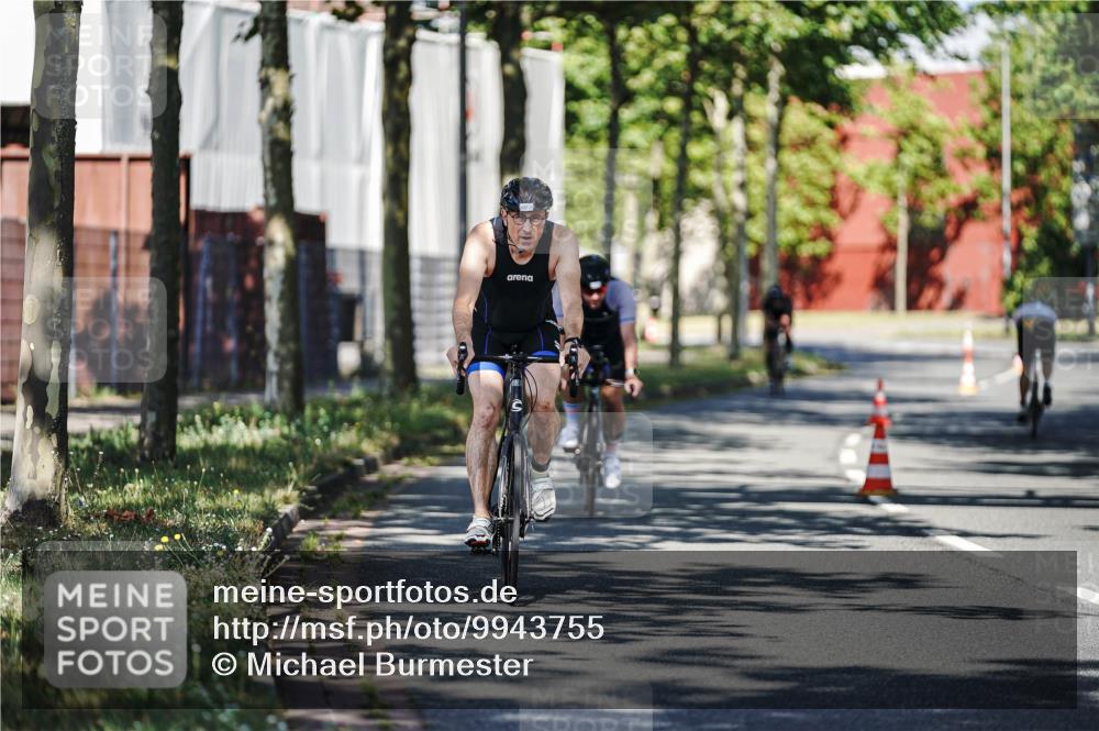 09.08.2026 - GEWOBA Citytriathlon Bremen Michael Burmester http://msf.ph/oto/9943755 09.08.2026 10:27:02 Radfahren 290, 315, 321, 375, 400 meine-sportfotos.de