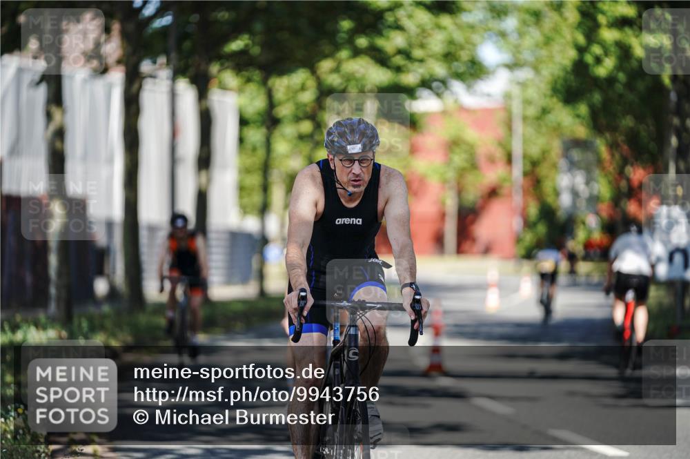 09.08.2026 - GEWOBA Citytriathlon Bremen Michael Burmester http://msf.ph/oto/9943756 09.08.2026 10:27:03 Radfahren 315, 321, 375, 400 meine-sportfotos.de