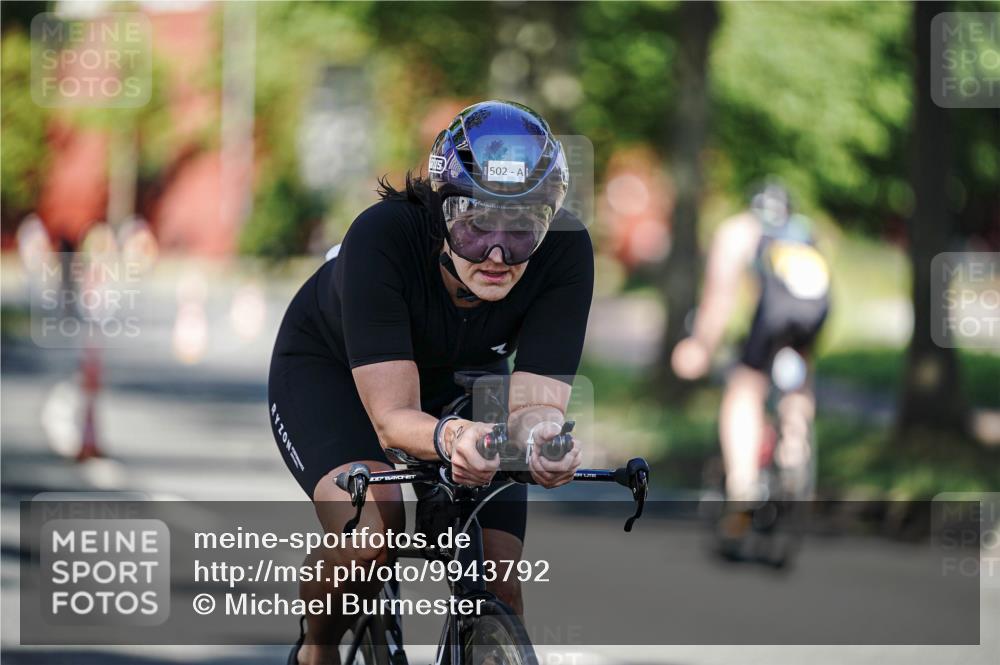 09.08.2026 - GEWOBA Citytriathlon Bremen Michael Burmester http://msf.ph/oto/9943792 09.08.2026 10:28:23 Radfahren 340, 395, 502 meine-sportfotos.de