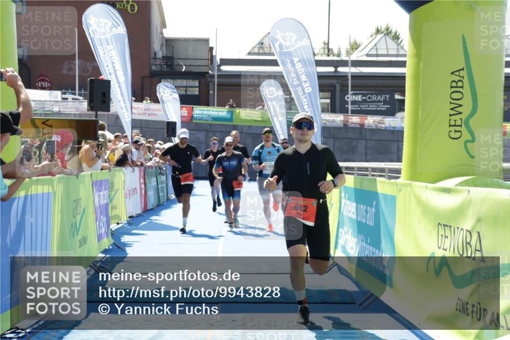 09.08.2026 - GEWOBA Citytriathlon Bremen Yannick Fuchs http://msf.ph/oto/9943828 09.08.2026 14:12:27 Ziel 545, 555, 587, 642, 763, 1126 meine-sportfotos.de