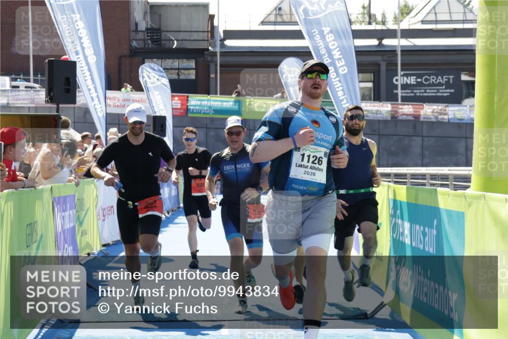 09.08.2026 - GEWOBA Citytriathlon Bremen Yannick Fuchs http://msf.ph/oto/9943834 09.08.2026 14:12:28 Ziel 545, 555, 587, 642, 763, 1126 meine-sportfotos.de