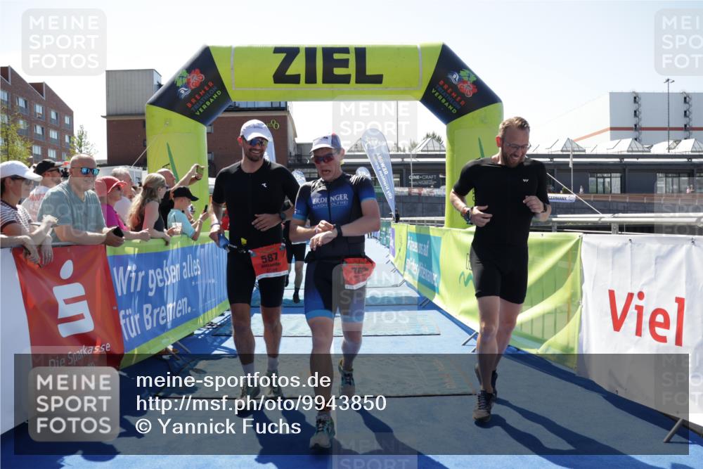 09.08.2026 - GEWOBA Citytriathlon Bremen Yannick Fuchs http://msf.ph/oto/9943850 09.08.2026 14:12:30 Ziel 555, 587, 618, 642, 763, 1126 meine-sportfotos.de