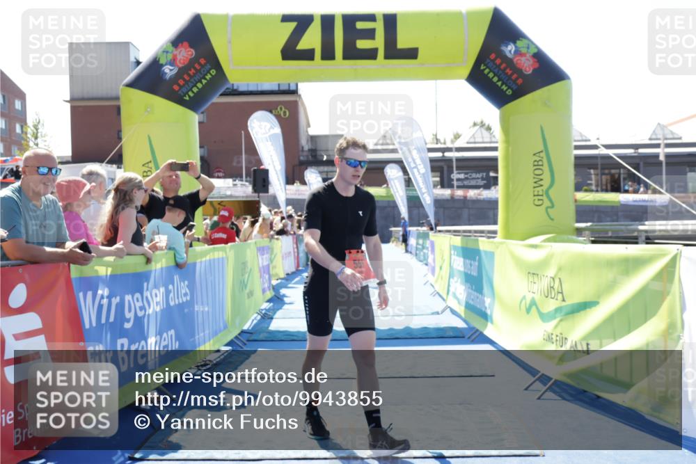 09.08.2026 - GEWOBA Citytriathlon Bremen Yannick Fuchs http://msf.ph/oto/9943855 09.08.2026 14:12:33 Ziel 555, 587, 618, 680, 763, 1126 meine-sportfotos.de
