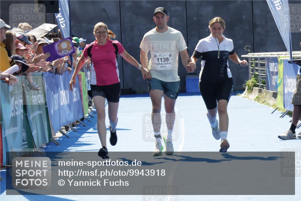 09.08.2026 - GEWOBA Citytriathlon Bremen Yannick Fuchs http://msf.ph/oto/9943918 09.08.2026 14:13:13 Ziel 1138, 1143 meine-sportfotos.de