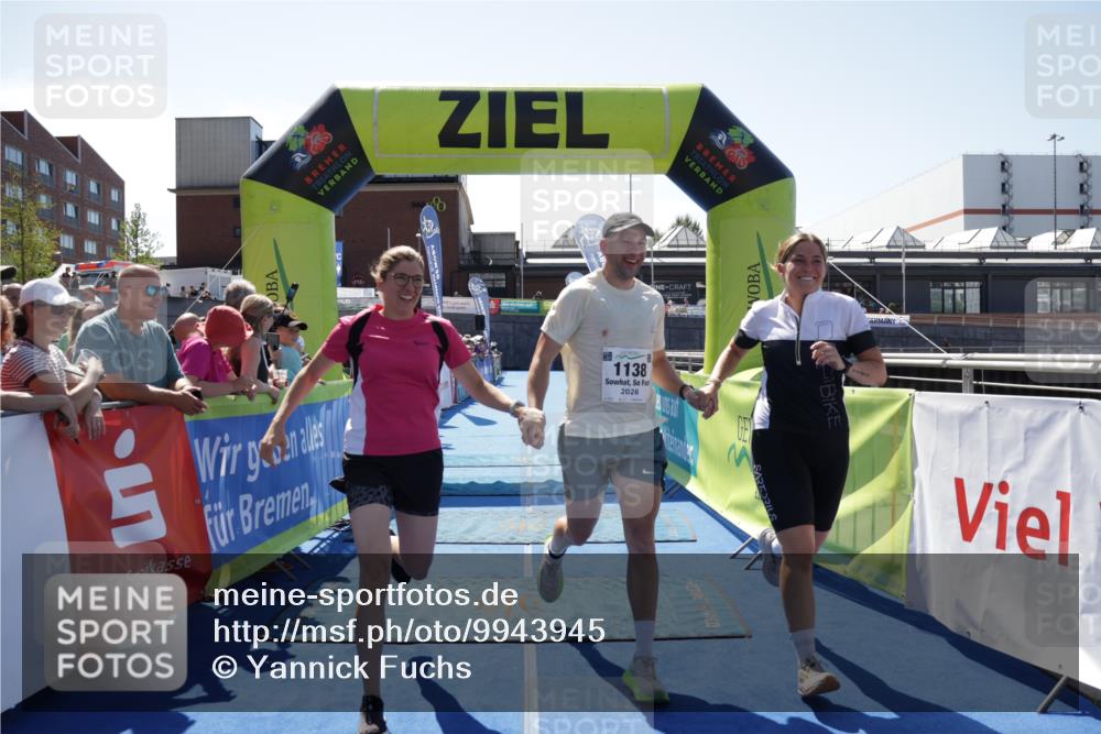09.08.2026 - GEWOBA Citytriathlon Bremen Yannick Fuchs http://msf.ph/oto/9943945 09.08.2026 14:13:18 Ziel 1138 meine-sportfotos.de