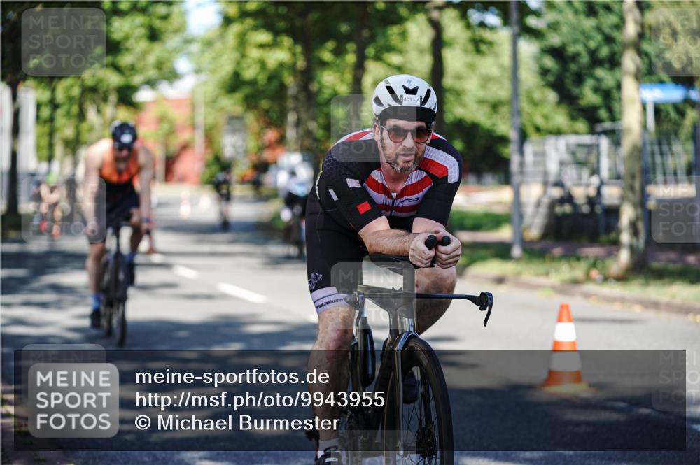09.08.2026 - GEWOBA Citytriathlon Bremen Michael Burmester http://msf.ph/oto/9943955 09.08.2026 10:29:39 Radfahren 231, 295, 298, 300, 312, 328, 363, 364, 379, 403 meine-sportfotos.de