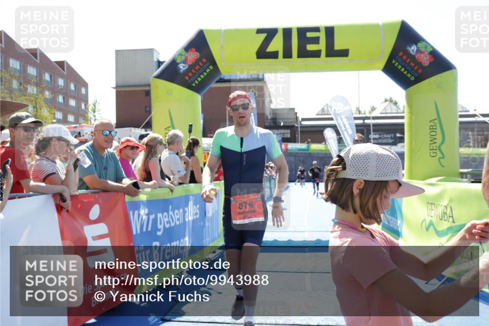 09.08.2026 - GEWOBA Citytriathlon Bremen Yannick Fuchs http://msf.ph/oto/9943988 09.08.2026 14:13:48 Ziel 679, 781, 788 meine-sportfotos.de