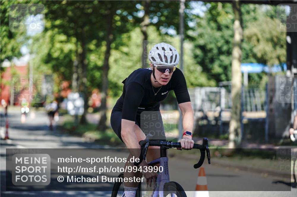 09.08.2026 - GEWOBA Citytriathlon Bremen Michael Burmester http://msf.ph/oto/9943990 09.08.2026 10:29:51 Radfahren 231, 289, 298, 312, 328, 364, 379, 388, 403, 406, 479, 528 meine-sportfotos.de