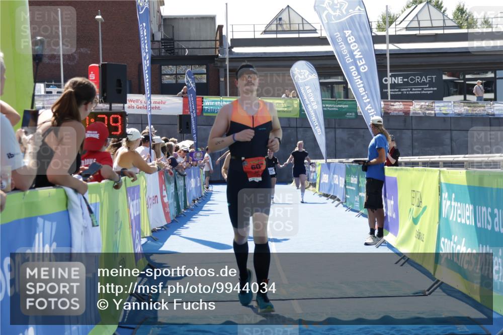 09.08.2026 - GEWOBA Citytriathlon Bremen Yannick Fuchs http://msf.ph/oto/9944034 09.08.2026 14:14:02 Ziel 597, 607, 1145 meine-sportfotos.de
