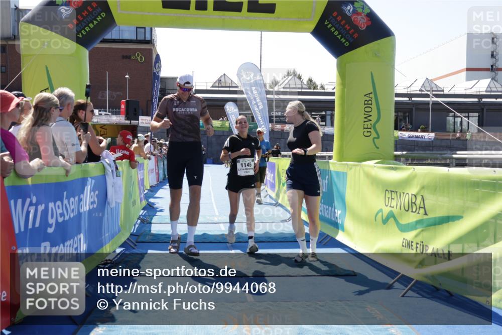 09.08.2026 - GEWOBA Citytriathlon Bremen Yannick Fuchs http://msf.ph/oto/9944068 09.08.2026 14:14:08 Ziel 597, 1145 meine-sportfotos.de