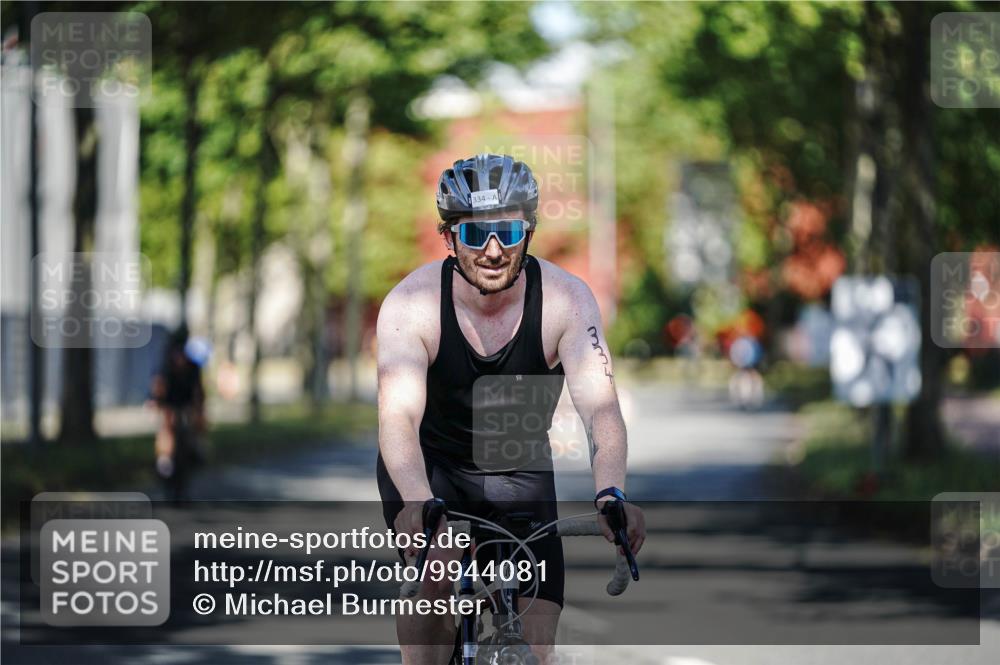 09.08.2026 - GEWOBA Citytriathlon Bremen Michael Burmester http://msf.ph/oto/9944081 09.08.2026 10:30:38 Radfahren 334, 382, 470, 520 meine-sportfotos.de