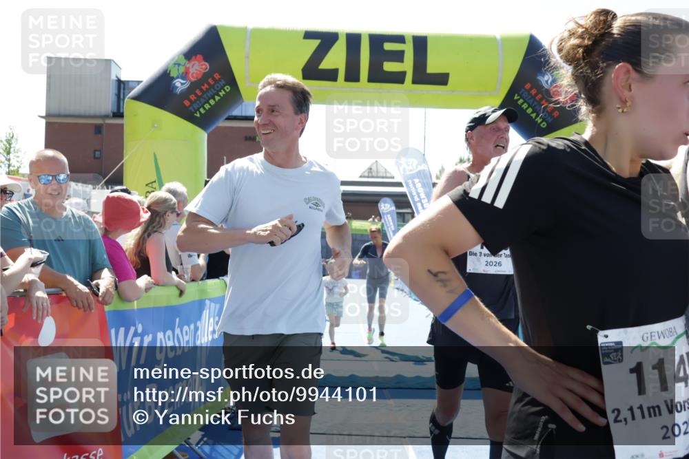 09.08.2026 - GEWOBA Citytriathlon Bremen Yannick Fuchs http://msf.ph/oto/9944101 09.08.2026 14:14:18 Ziel 759, 1130 meine-sportfotos.de