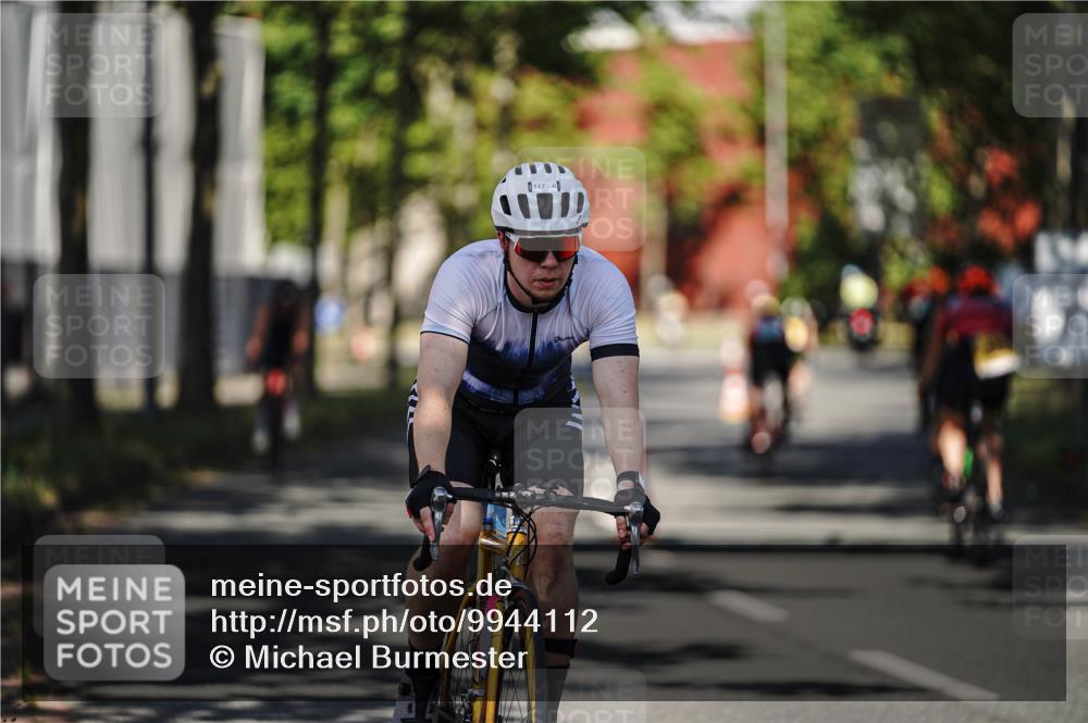 09.08.2026 - GEWOBA Citytriathlon Bremen Michael Burmester http://msf.ph/oto/9944112 09.08.2026 10:30:55 Radfahren 299, 311, 317, 320 meine-sportfotos.de