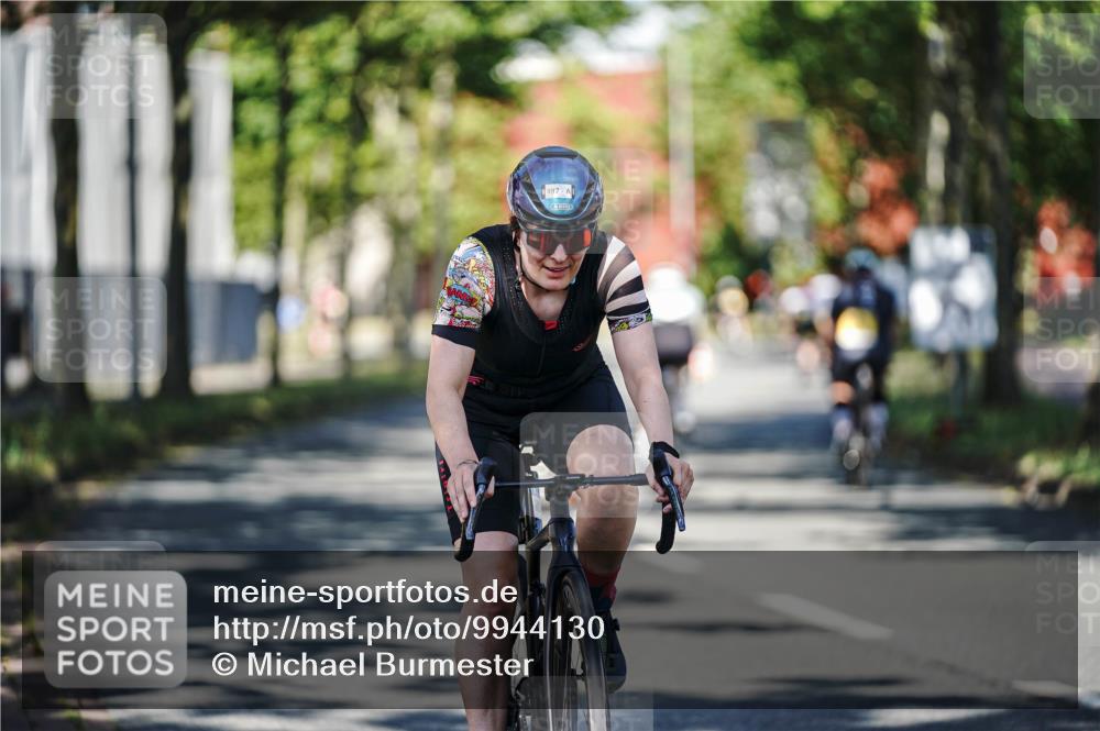 09.08.2026 - GEWOBA Citytriathlon Bremen Michael Burmester http://msf.ph/oto/9944130 09.08.2026 10:31:09 Radfahren 59, 311, 497 meine-sportfotos.de