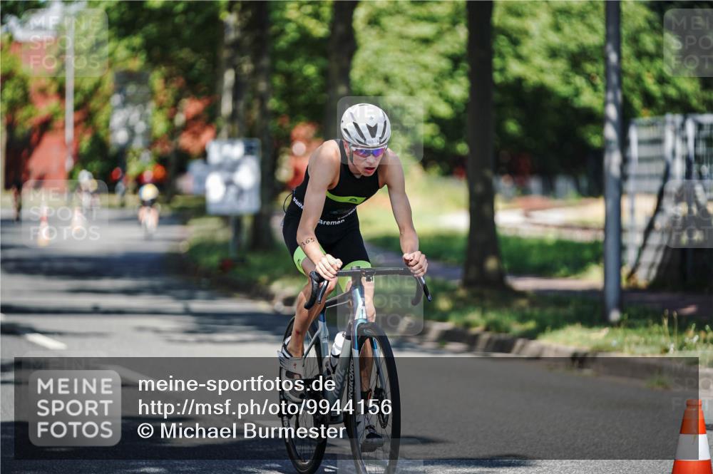 09.08.2026 - GEWOBA Citytriathlon Bremen Michael Burmester http://msf.ph/oto/9944156 09.08.2026 10:31:27 Radfahren 304, 365, 454, 472 meine-sportfotos.de