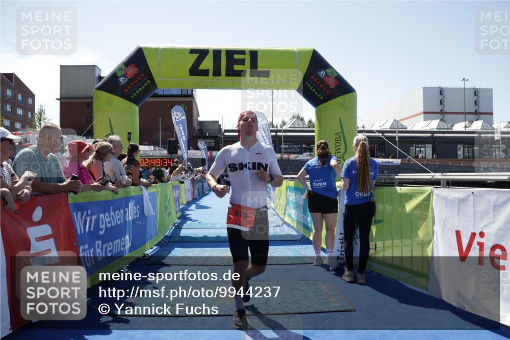 09.08.2026 - GEWOBA Citytriathlon Bremen Yannick Fuchs http://msf.ph/oto/9944237 09.08.2026 14:15:56 Ziel 875, 1123 meine-sportfotos.de