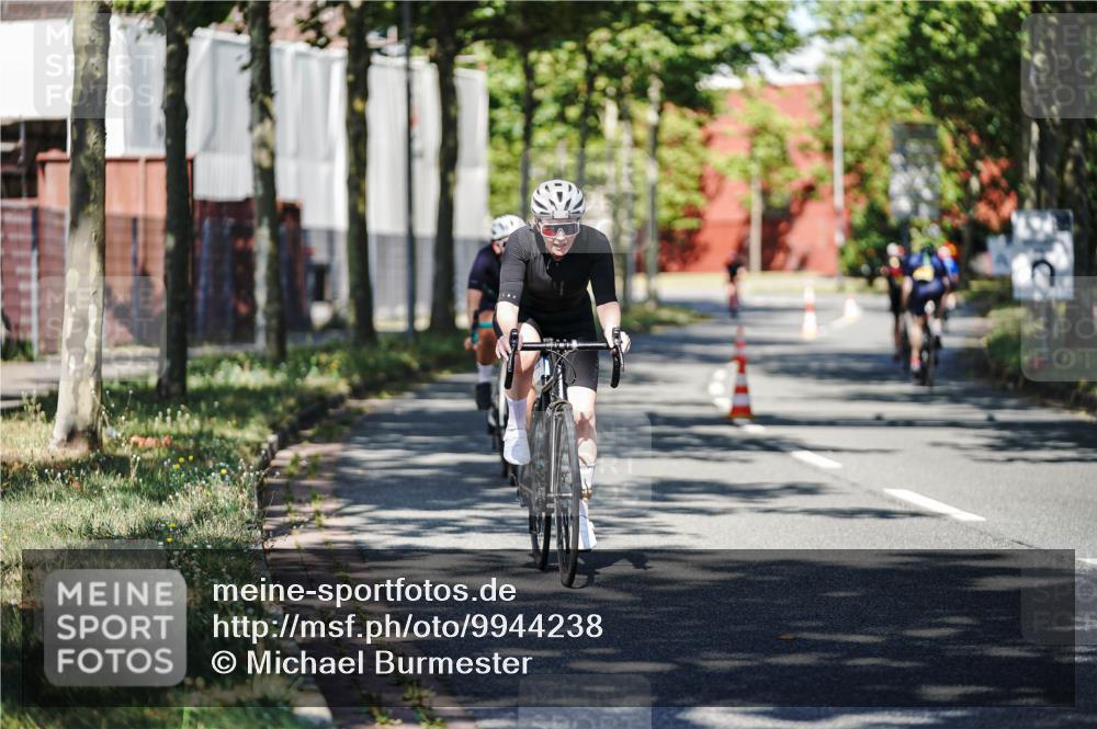 09.08.2026 - GEWOBA Citytriathlon Bremen Michael Burmester http://msf.ph/oto/9944238 09.08.2026 10:31:59 Radfahren 25, 337, 344, 481, 482, 489, 500 meine-sportfotos.de