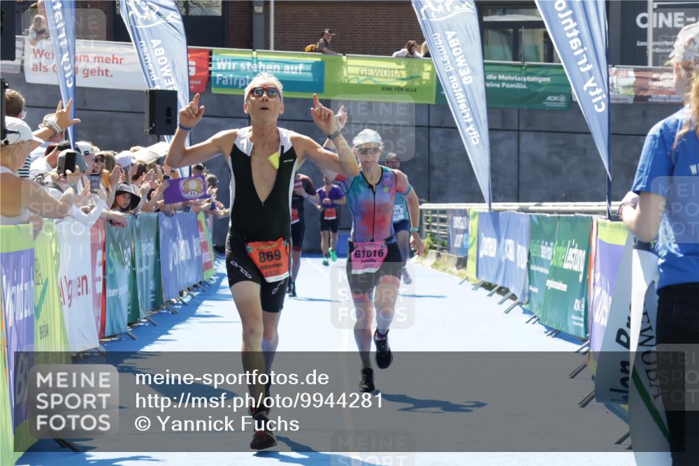 09.08.2026 - GEWOBA Citytriathlon Bremen Yannick Fuchs http://msf.ph/oto/9944281 09.08.2026 14:16:07 Ziel 639, 869, 1016, 1016, 1118 meine-sportfotos.de