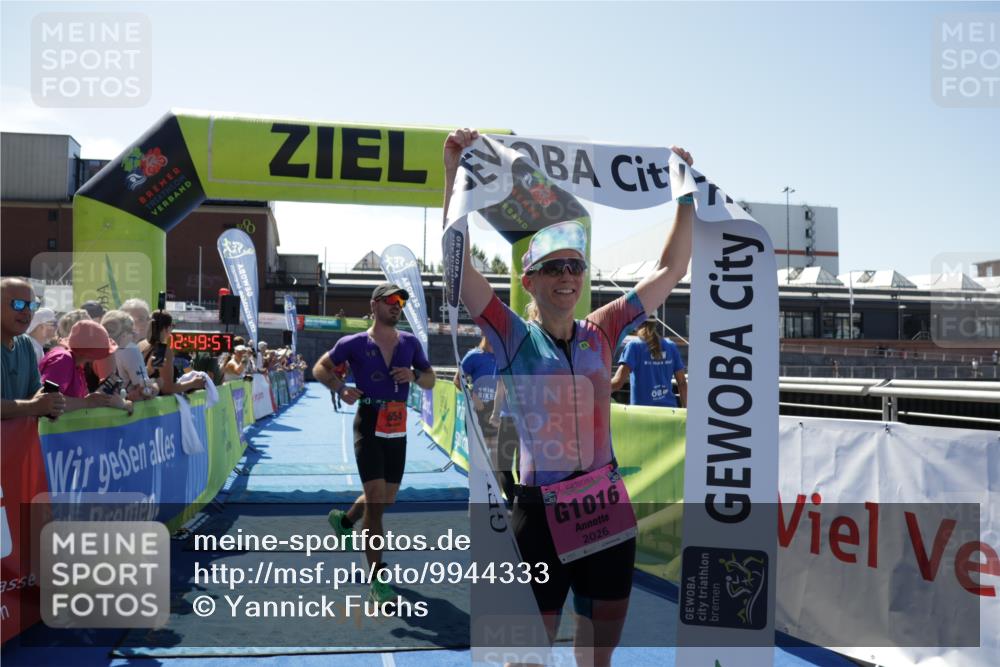 09.08.2026 - GEWOBA Citytriathlon Bremen Yannick Fuchs http://msf.ph/oto/9944333 09.08.2026 14:16:20 Ziel 654, 846 meine-sportfotos.de