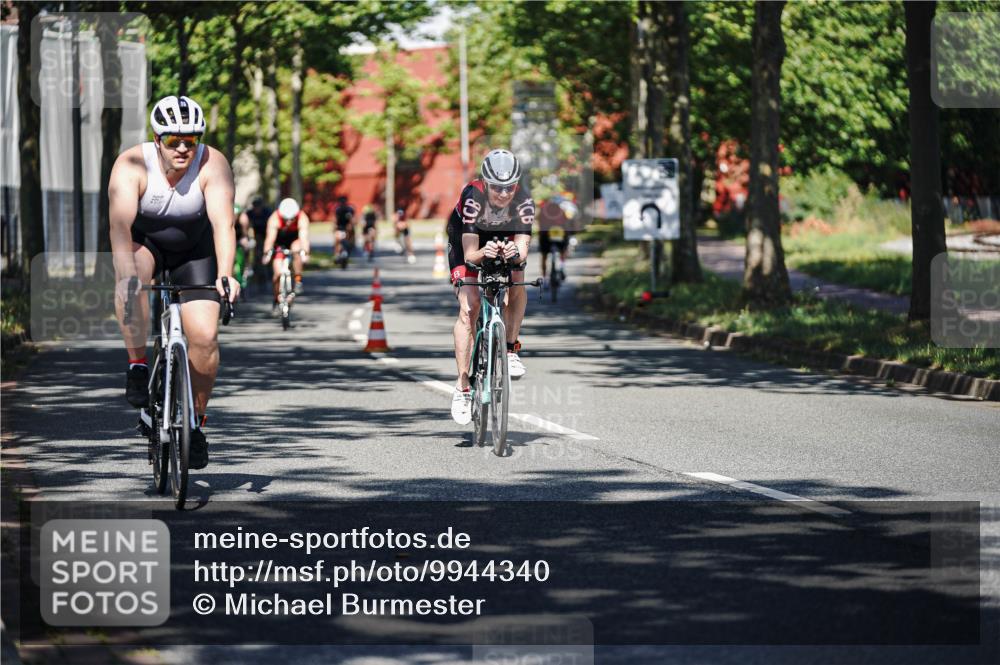 09.08.2026 - GEWOBA Citytriathlon Bremen Michael Burmester http://msf.ph/oto/9944340 09.08.2026 10:32:49 Radfahren 7, 303, 305, 324, 330, 370, 374, 452, 503, 508, 515, 526 meine-sportfotos.de
