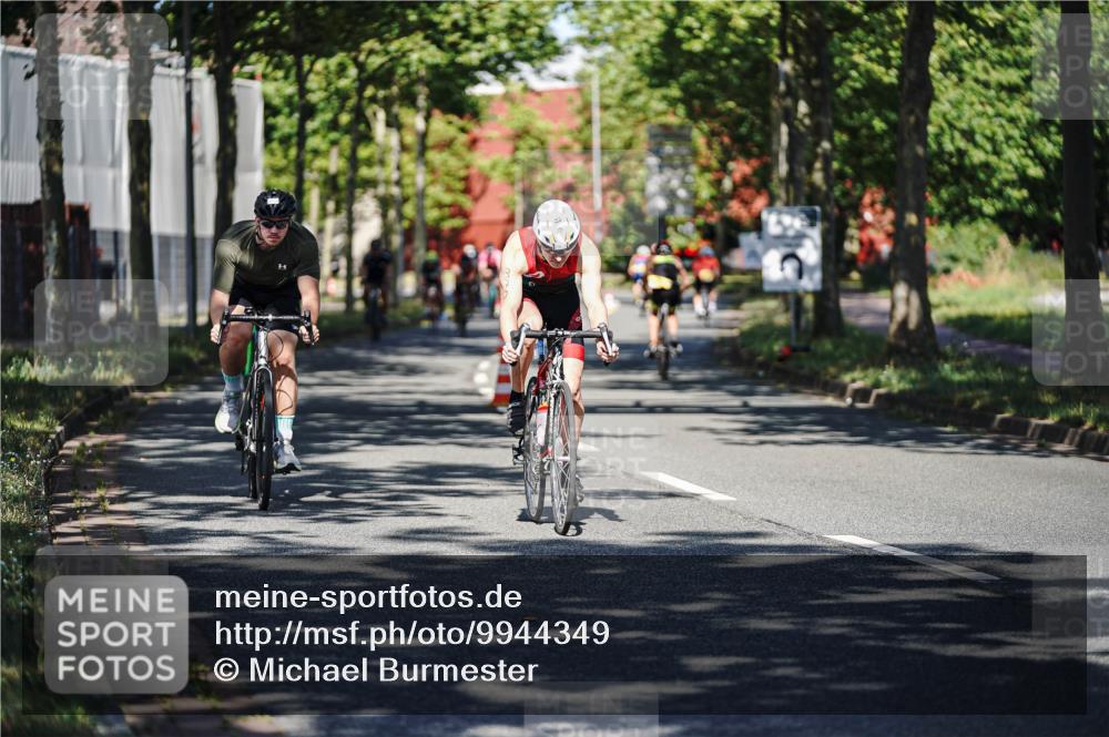 09.08.2026 - GEWOBA Citytriathlon Bremen Michael Burmester http://msf.ph/oto/9944349 09.08.2026 10:32:52 Radfahren 7, 173, 303, 305, 330, 353, 370, 374, 419, 452, 503, 508, 515, 526 meine-sportfotos.de