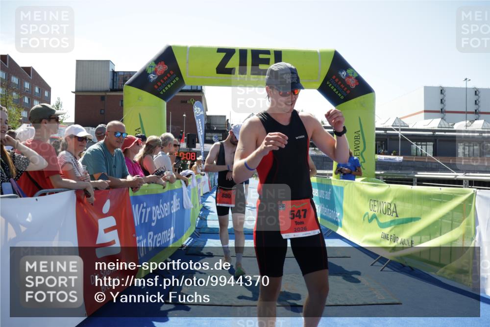 09.08.2026 - GEWOBA Citytriathlon Bremen Yannick Fuchs http://msf.ph/oto/9944370 09.08.2026 14:16:31 Ziel 547, 749, 816, 880, 901 meine-sportfotos.de