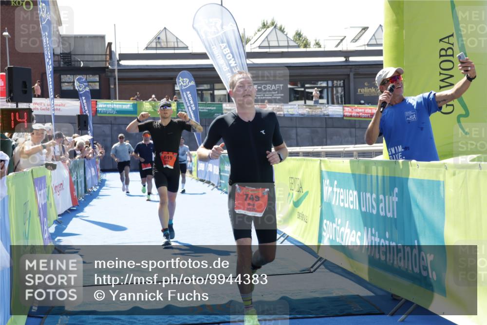 09.08.2026 - GEWOBA Citytriathlon Bremen Yannick Fuchs http://msf.ph/oto/9944383 09.08.2026 14:16:37 Ziel 619, 645, 749, 901, 1125 meine-sportfotos.de