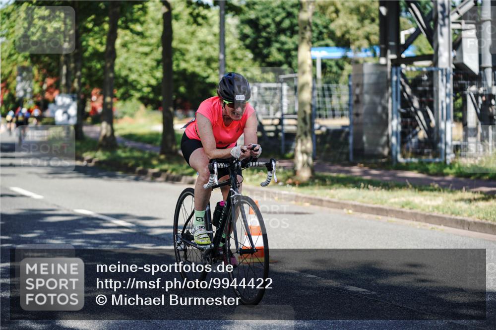 09.08.2026 - GEWOBA Citytriathlon Bremen Michael Burmester http://msf.ph/oto/9944422 09.08.2026 10:33:10 Radfahren 1, 63, 83, 103, 173, 302, 353, 413, 419, 453, 457, 483, 486, 493 meine-sportfotos.de