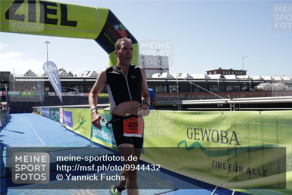 09.08.2026 - GEWOBA Citytriathlon Bremen Yannick Fuchs http://msf.ph/oto/9944432 09.08.2026 14:16:49 Ziel 835 meine-sportfotos.de