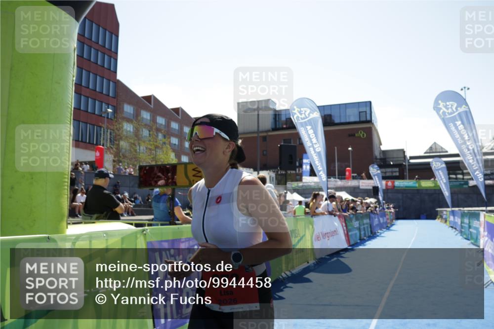 09.08.2026 - GEWOBA Citytriathlon Bremen Yannick Fuchs http://msf.ph/oto/9944458 09.08.2026 14:17:13 Ziel 972 meine-sportfotos.de